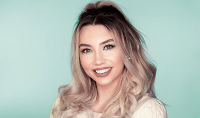 8 Steps to Naturally Glam New Years Eve Makeup