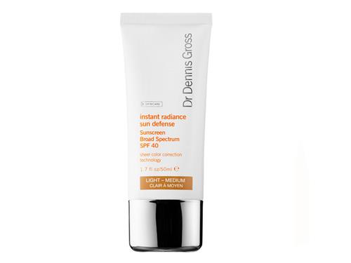 Dr. Dennis Gross Instant Radiance Broad Spectrum SPF 40 - Light-Medium