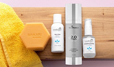 Four Skin Care Ingredients to Avoid During Pregnancy (And What to Use Instead)