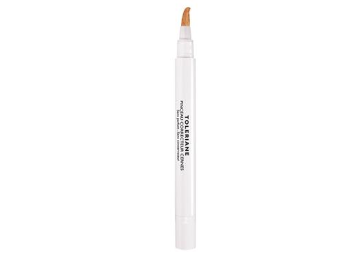 La Roche-Posay Color Correcting Concealer Pen | LovelySkin